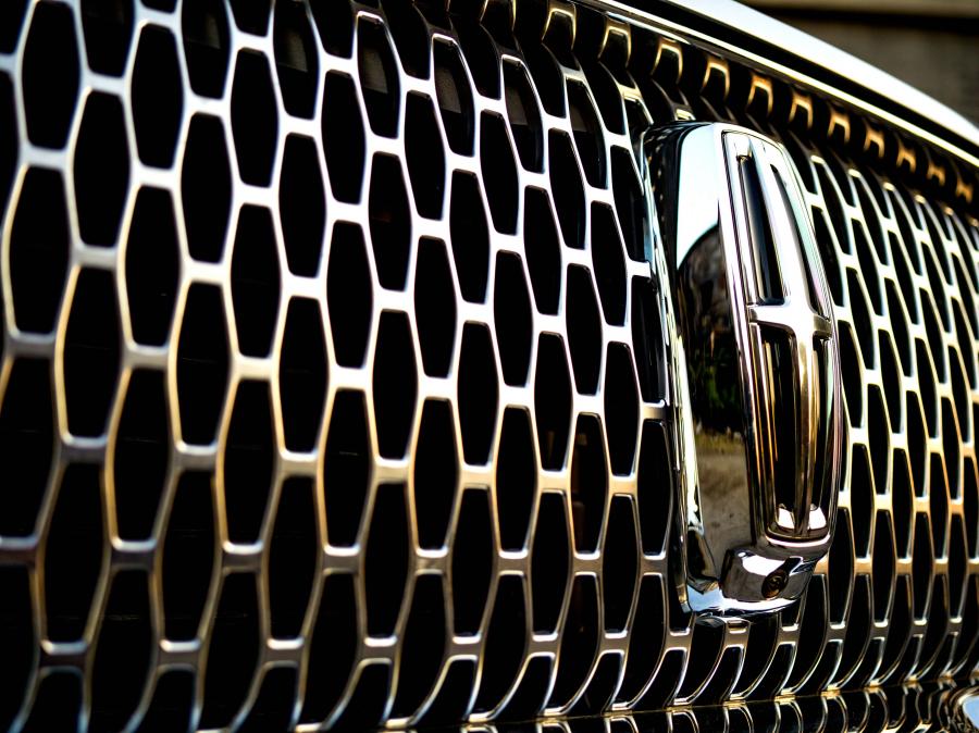 Детали экстерьера Lincoln Navigator Presidential 2017 года  (CN) (фото 35 из 40)